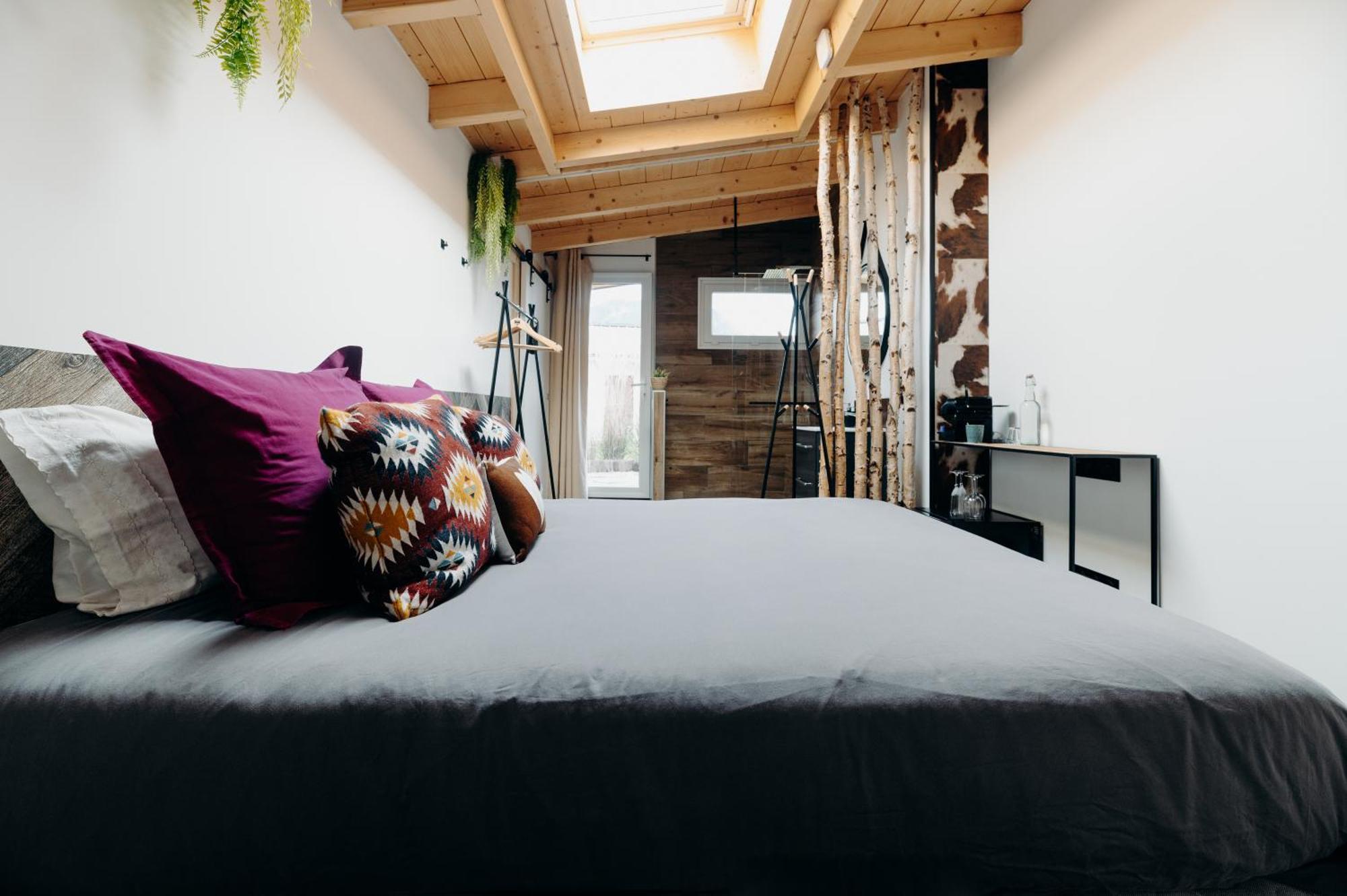 La Villa D'Helene 2 - Chambres D'Hotes Bnb Et Appartements - Клюз Екстер'єр фото